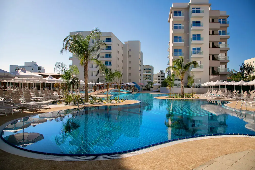 Vangelis Hotel & Suites 4*