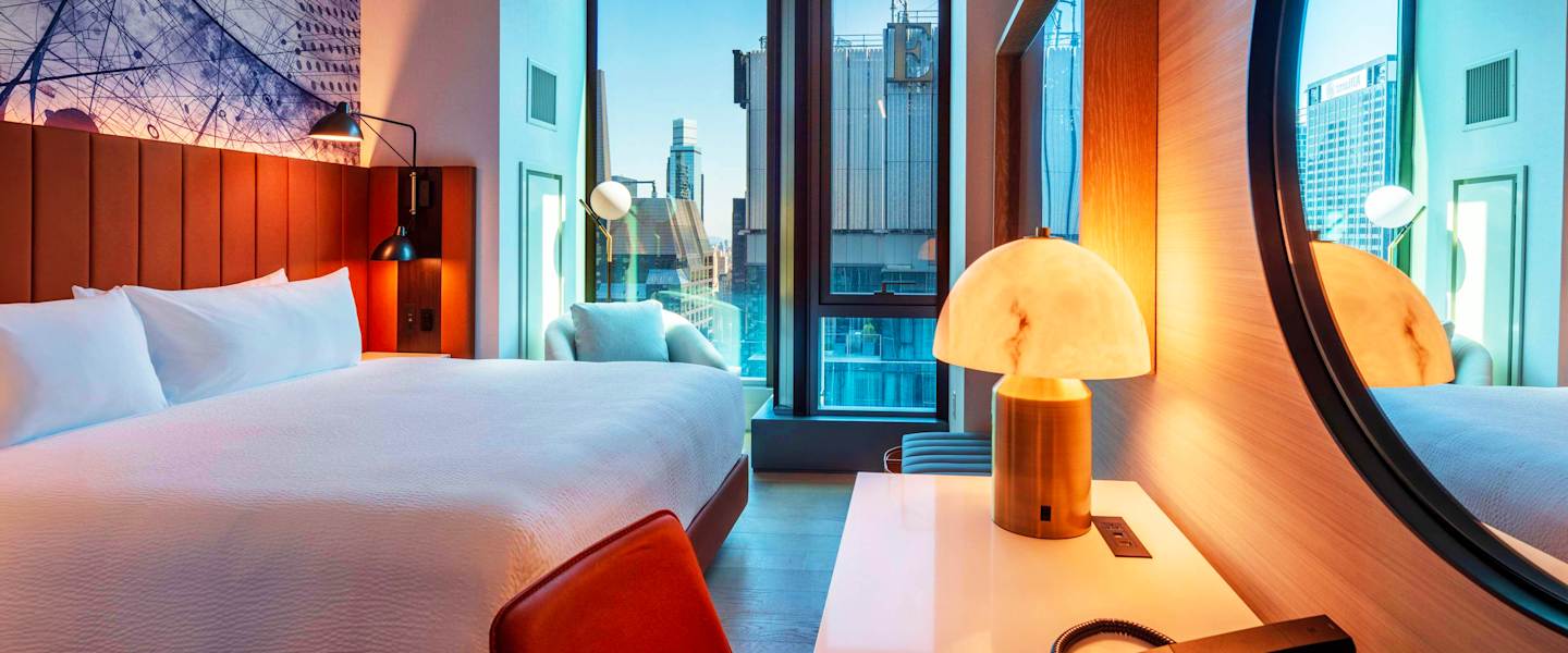 Tempo By Hilton New York Times Square 4*