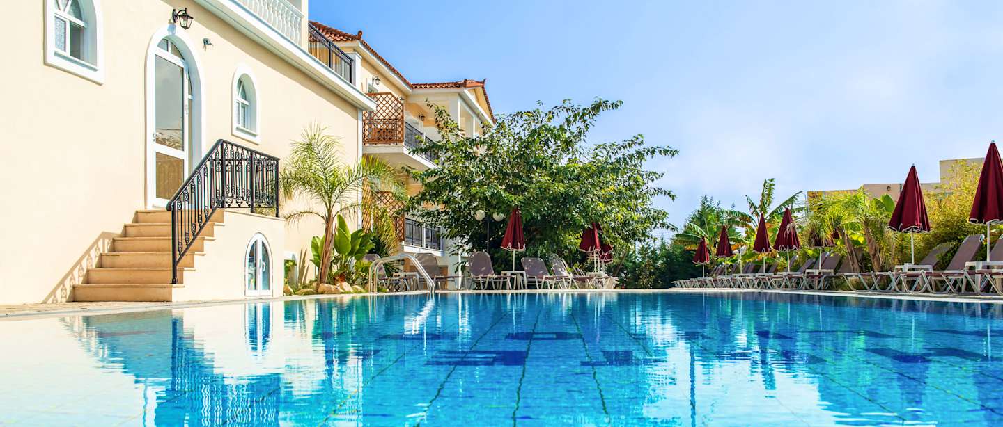 California Beach - Adults Only 4*