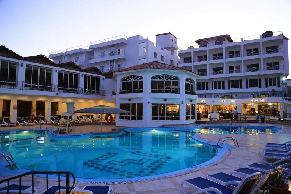 Minamark Beach Resort For Families And Couples Only 4*