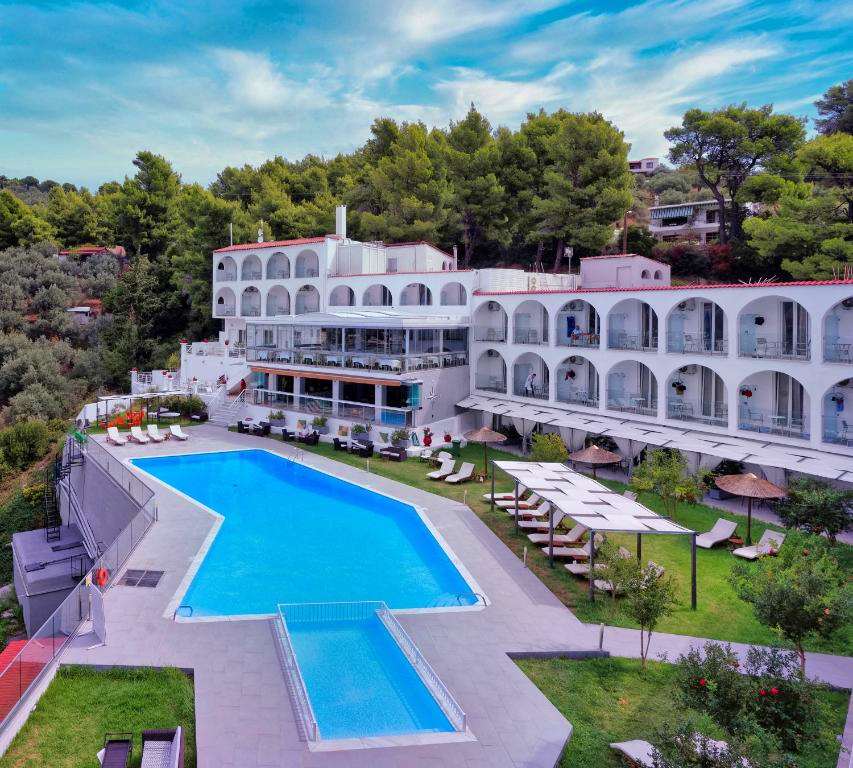 Hotel Punta 4*