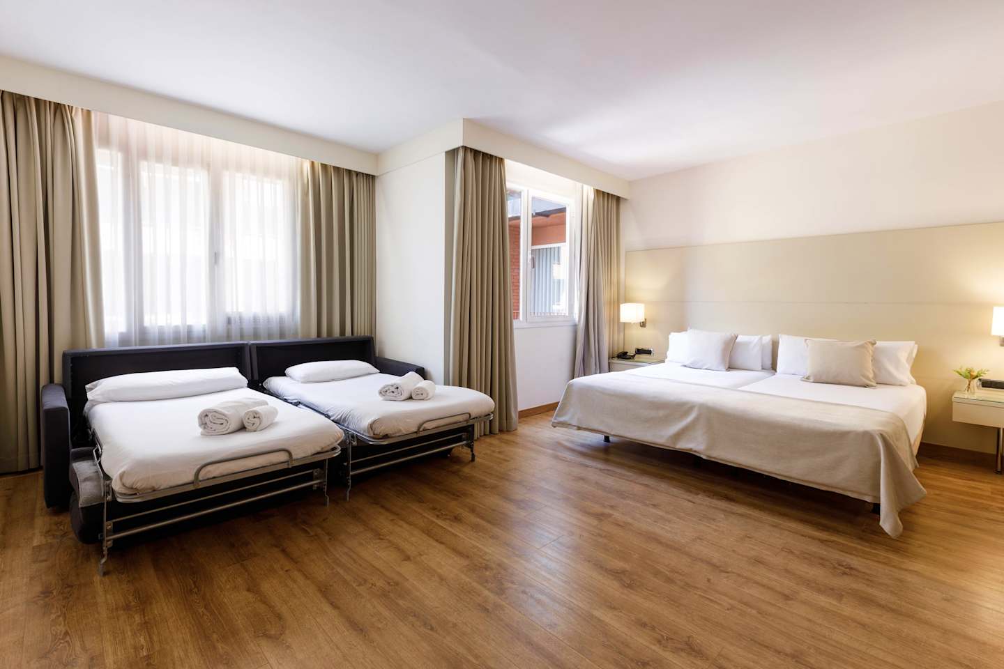 Mariano Cubi Aparthotel Barcelona 4*