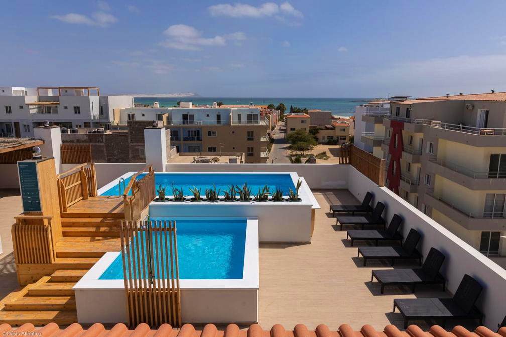 Oasis White Hotel 4*