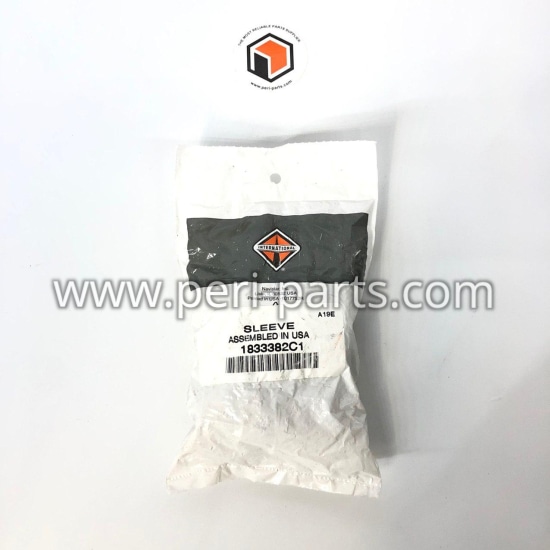 1833382C1 Navistar International SLEEVE INJECTOR