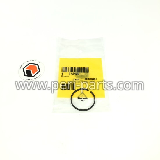 T42420 John Deere Ring