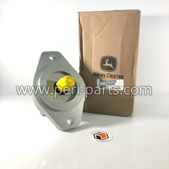 TT224492 John Deere Oil Pump
