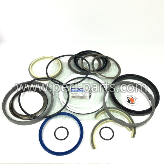 707-99-72370 Komatsu SERVICE KIT