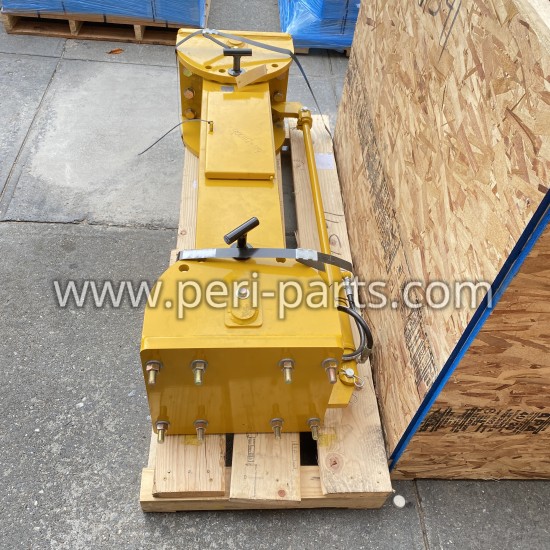 GOMACO 900112-129 PIVOTING FRONT TRACK MOUNT ASSEMBLY – NEW GENERATION MAIN FRAME COMPONENT