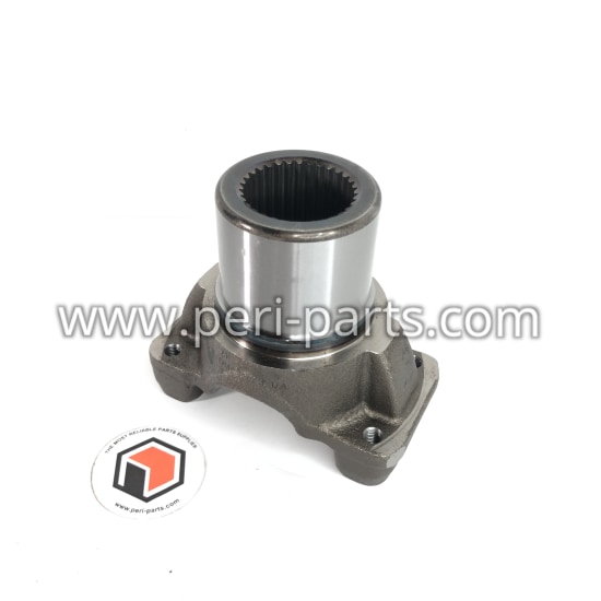 AT326541 John Deere Universal Joint Yoke