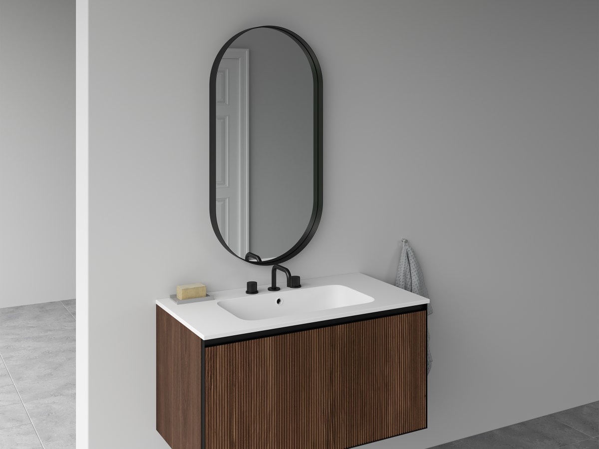 Mirrors image