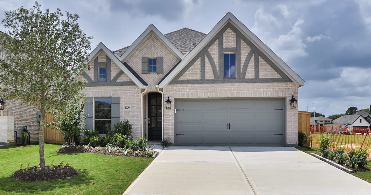 18627 Sweet Basil Drive, Houston, Texas | Everly 45 | Houston Home for Sale