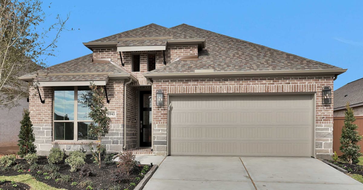 8943 Gray Fox Trail, Houston, Texas | Meridiana 40 45 | Houston