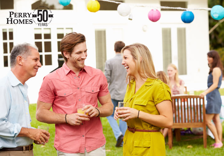 5 Easy Steps to Breaking the Ice with Your Neighbors