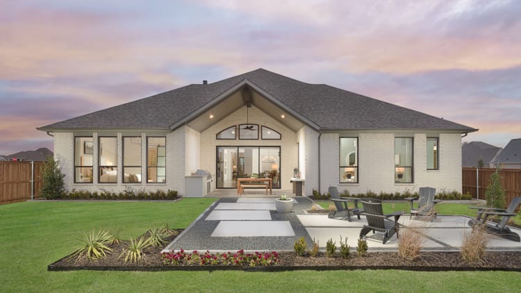 4 Things to Think About When Building an Outdoor Kitchen