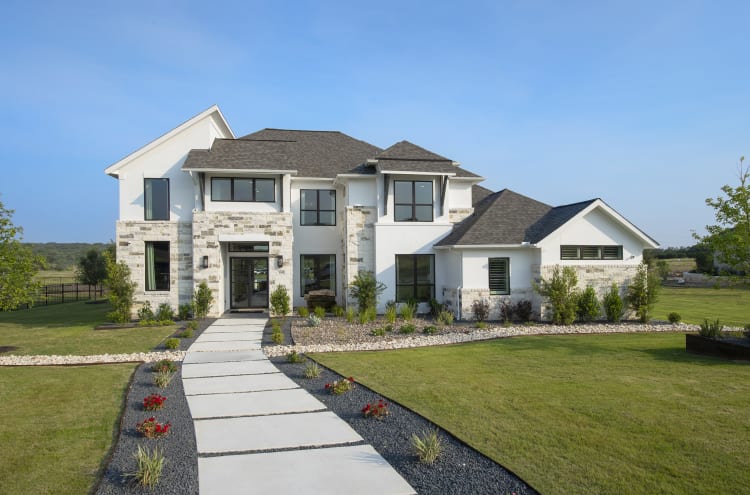 More Than a Backyard: Designing Life on a 1-Acre Homesite