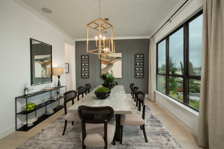 7 Tips to Design a Dining Room Built for Hosting and Entertaining