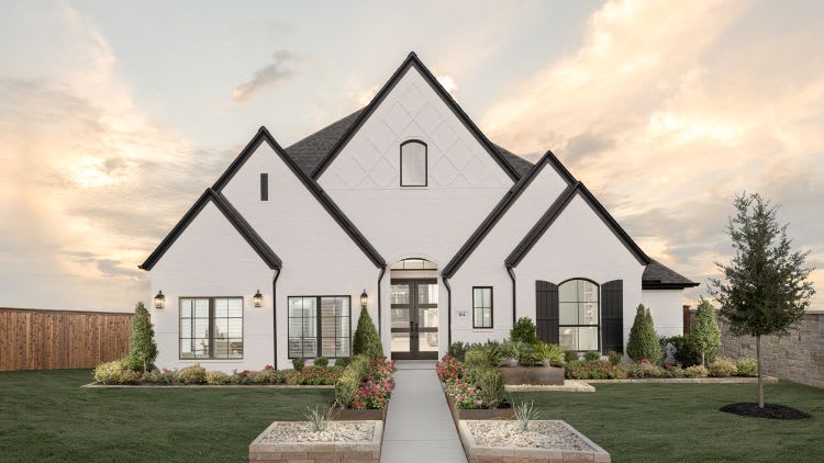7 Timeless Home Exterior Design Ideas for Modern Curb Appeal & Style