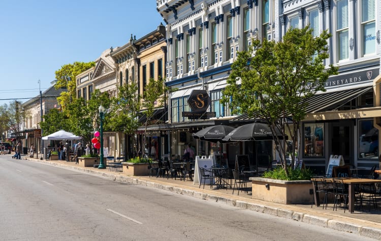 Living in Georgetown, TX: What to Expect From the Lifestyle