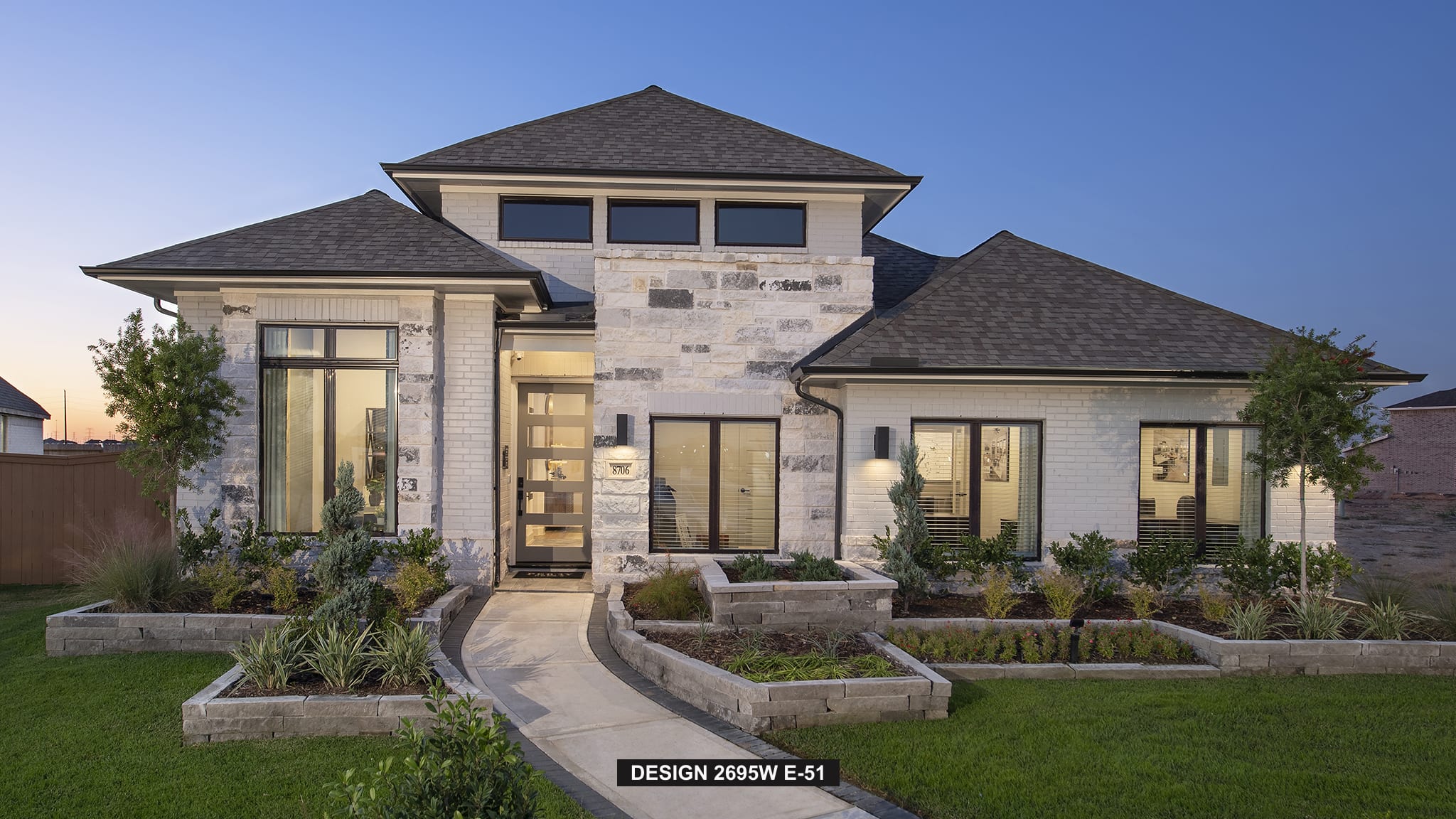 8706FairwayPalmsDrive.jpg