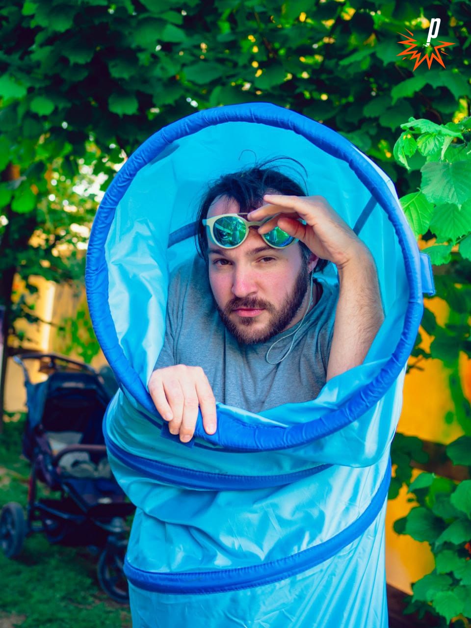 Foto von Valerio Moser in einem Spieltunnel
