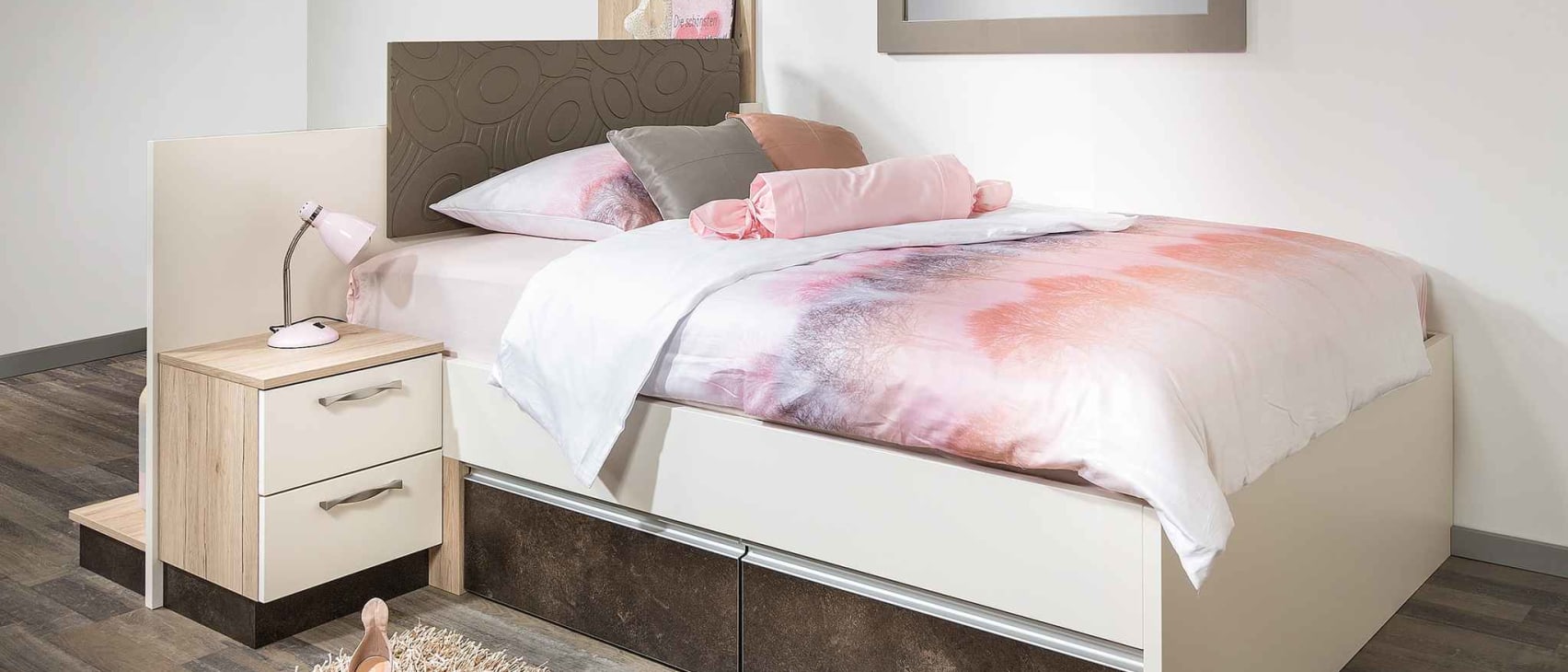 P.MAX Schlafzimmer Umbauliege.