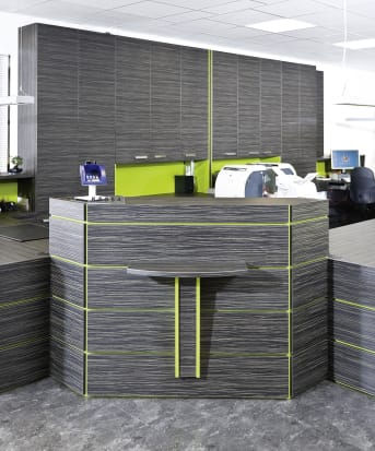 Büro nach einem individuellen Plan.