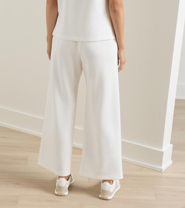 Flora Knit Cropped Pant in SOFT WHITE