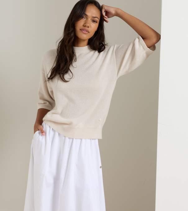 Summer Cashmere Short Sleeve Sweater in White Sand