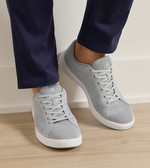 Drift V2 Sneaker in Gale Grey