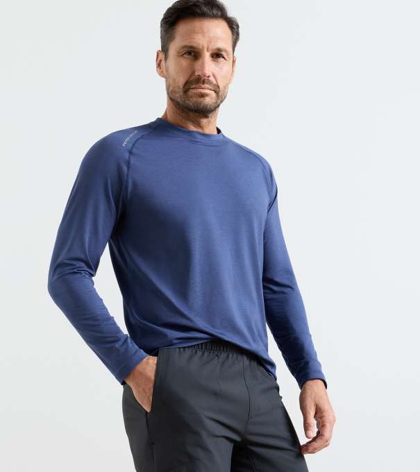 Aurora Performance Long-Sleeve T-Shirt in Navy