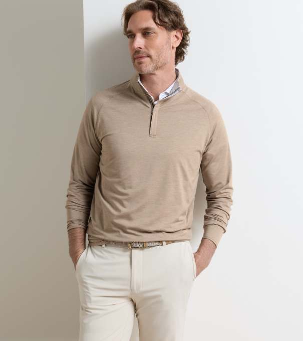 Stealth Performance Quarter-Zip in BISCOTTI