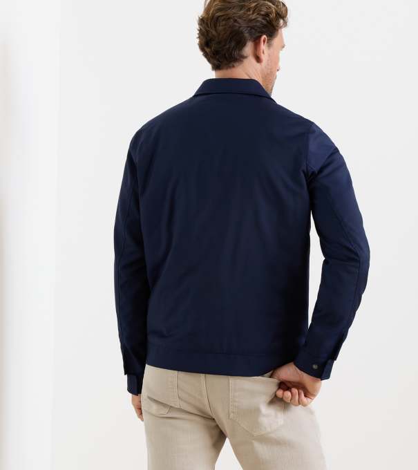 Excursionist Lite Jacket in Navy
