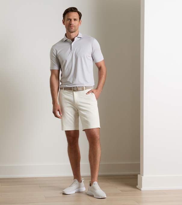Surge Performance Short in Almond
