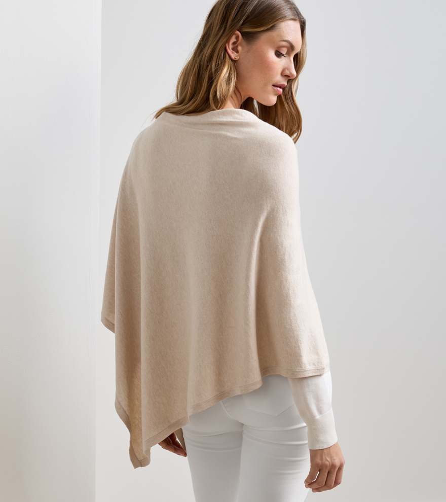 Spring Blend Poncho - Alternate Image 2