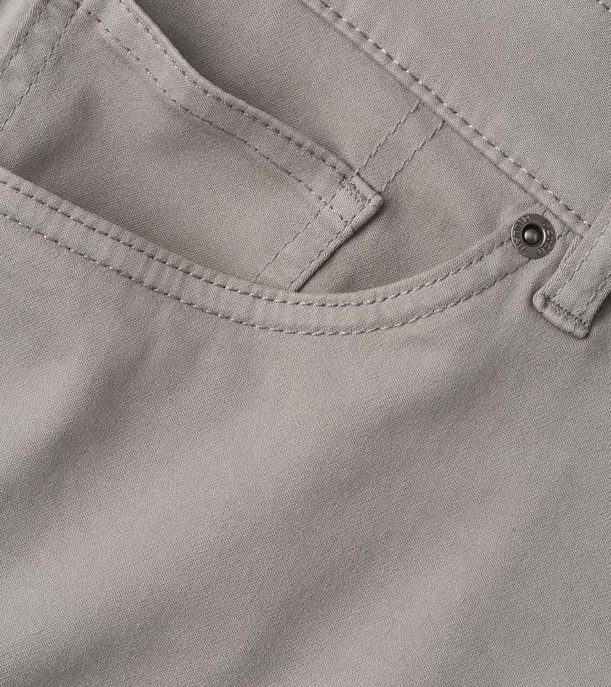 Signature Sateen Five-Pocket Pant - Alternate Image 4