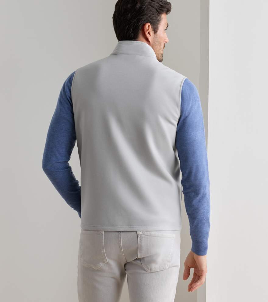 Winsome Hybrid Vest - Alternate Image 2