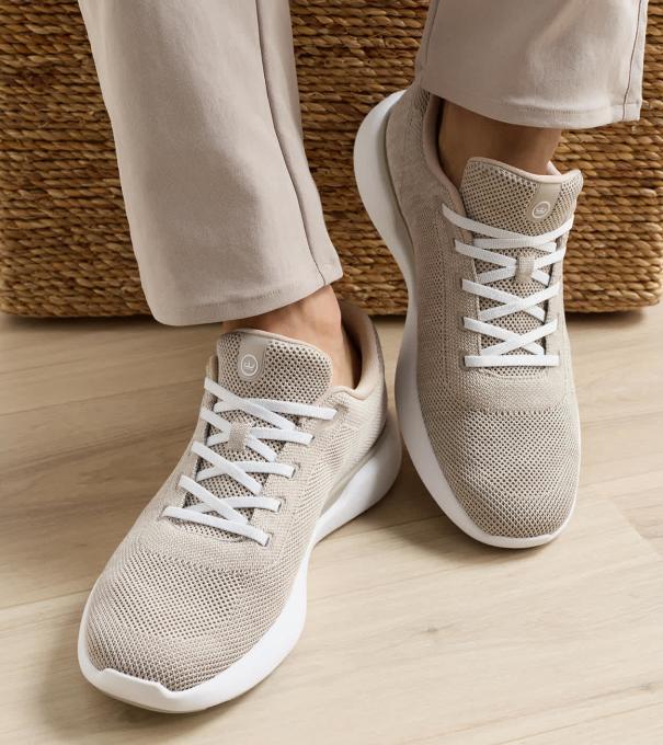 Glide V3 Sneaker in Stone