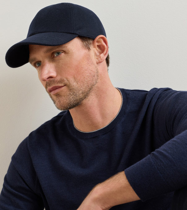 Tempest Cashmere Hat in Navy