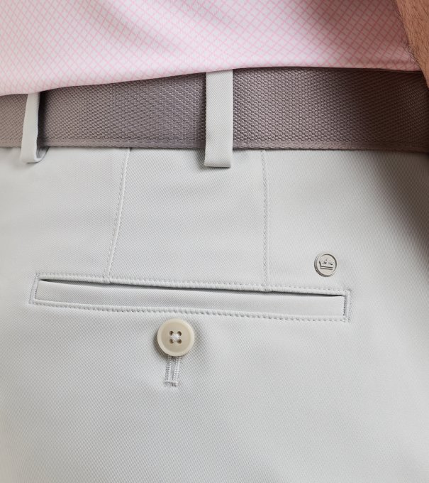 Salem Performance Short in British Grey