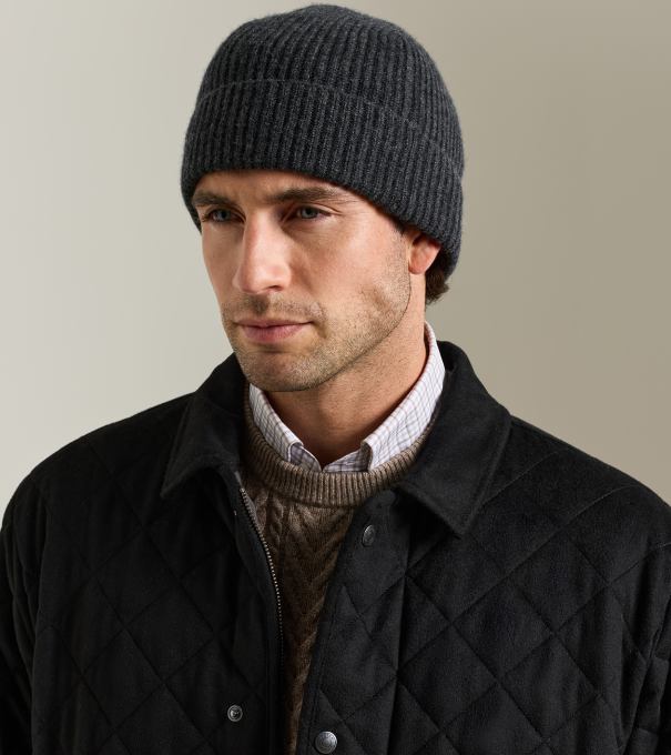 Cashmere Rib Beanie in Charcoal