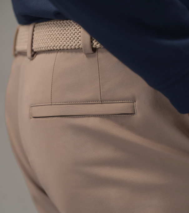 Pursuit Performance Flat-Front Trouser in BISCOTTI