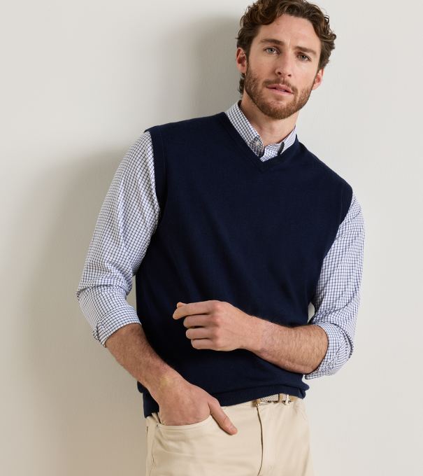 Autumn Crest V-Neck Vest in Navy