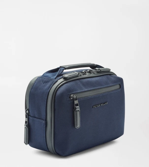 Pursuit Travel Kit in Navy