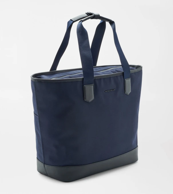 Pursuit Tote in Navy