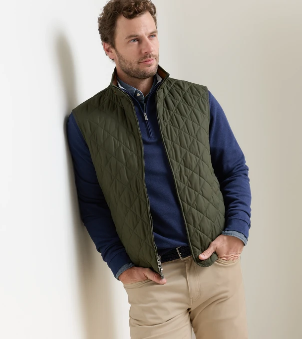 Essex Vest in Dark Olive