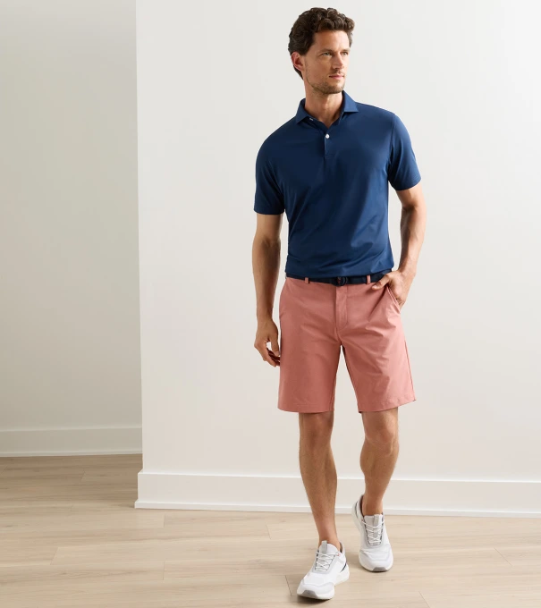 Surge Performance Short in FADED SCARLET