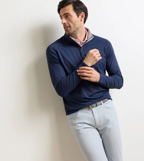 Stealth Performance Quarter-Zip in Navy