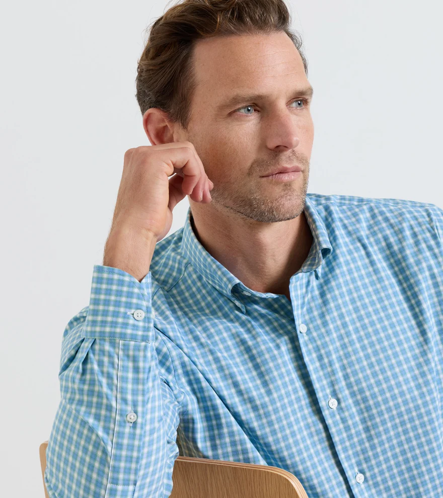 Felix Crown Lite Cotton-Stretch Shirt in BLUEBIRD - Alternate Image 3