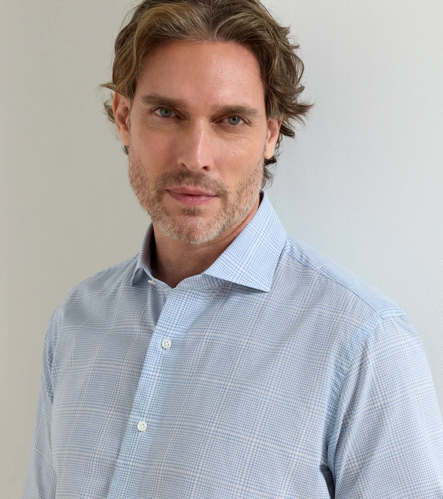 Urbino Italian Poplin Shirt in IRIS MIST - Alternate Image 3