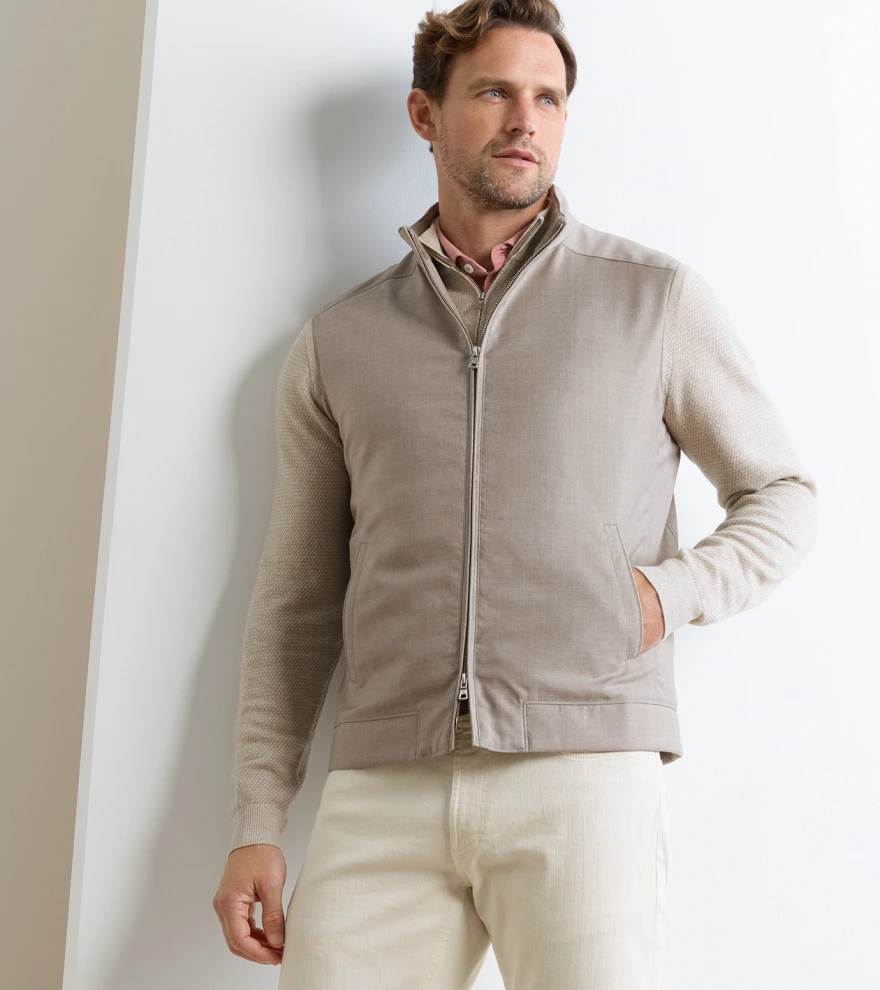 Excursionist Lite Gilet in Dark Sand - Alternate Image 1